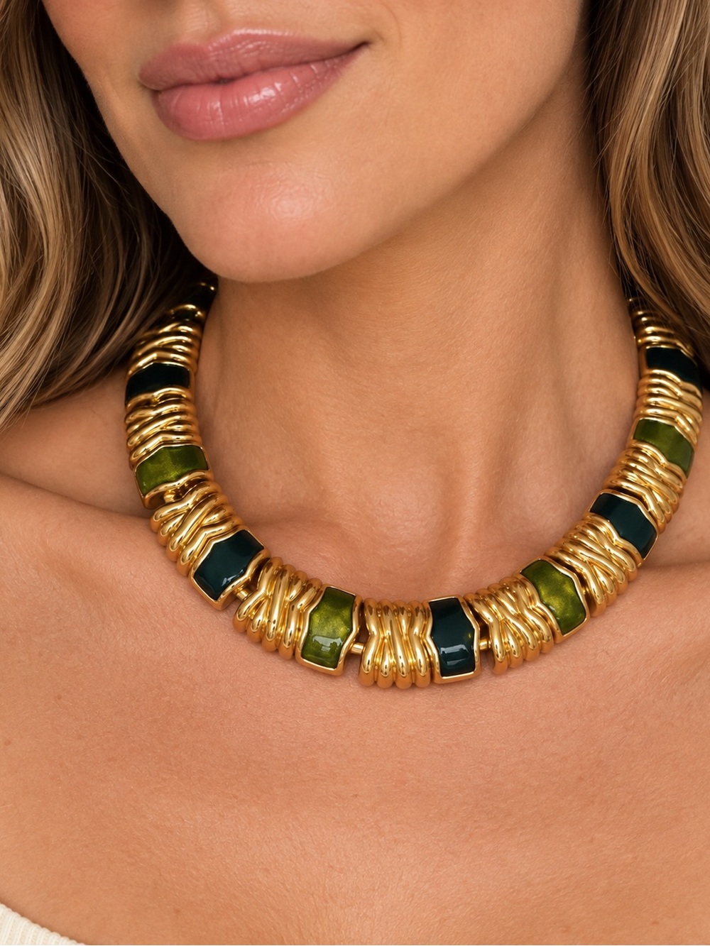 Vintage Gold Tone Green Enamel Statement Collar Necklace Chunky Ribbed Links
